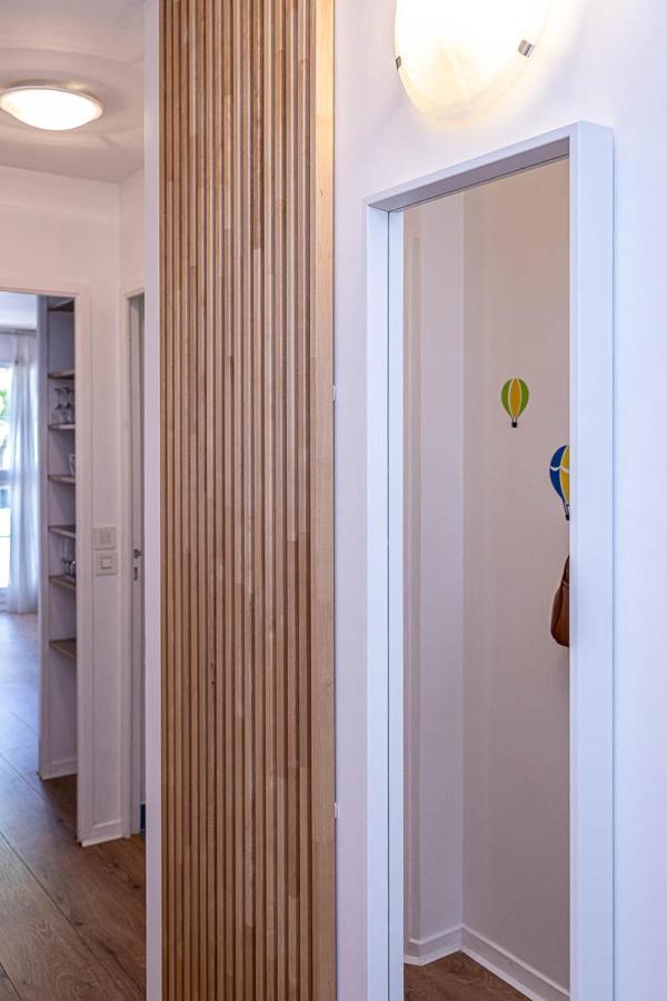 Disneyland Appartements familial avec piscine intérieur et navette gratuite Serris Extérieur photo