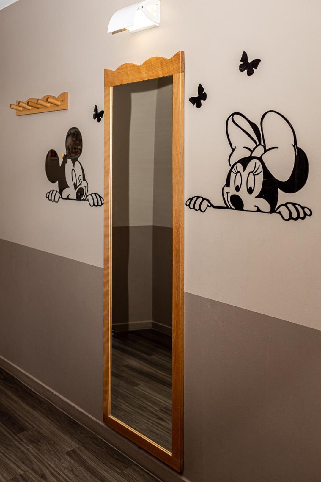 Disneyland Appartements familial avec piscine intérieur et navette gratuite Serris Extérieur photo